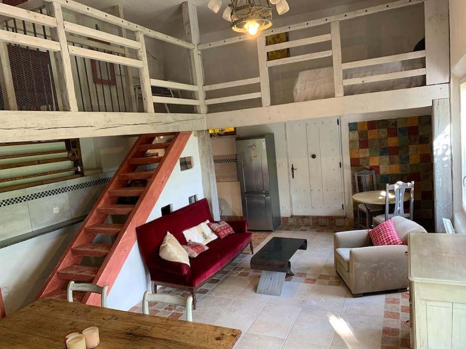 Le Tapis Vert - Loft Avec Jardin Auch Exterior photo